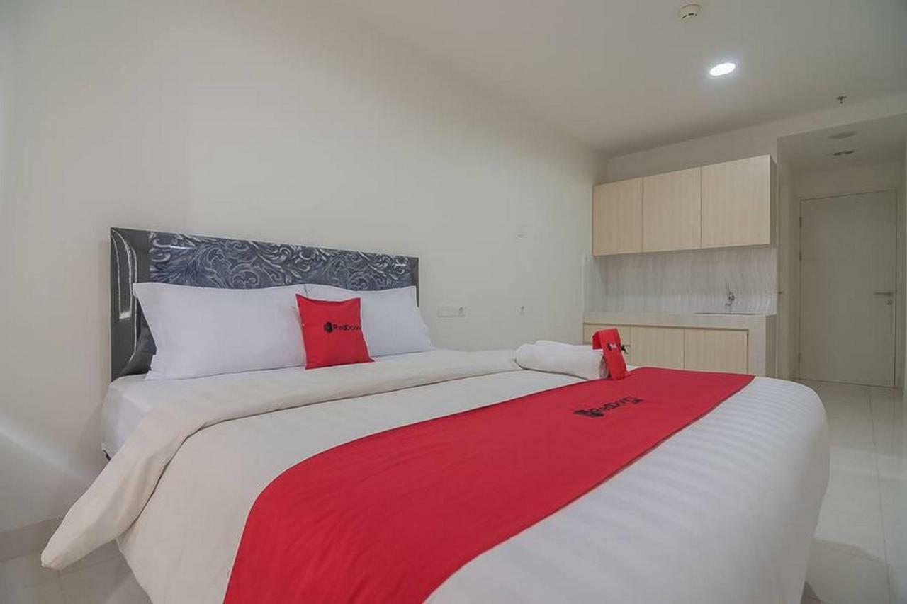 Reddoorz Apartment @ Sentul Tower Bogor Esterno foto